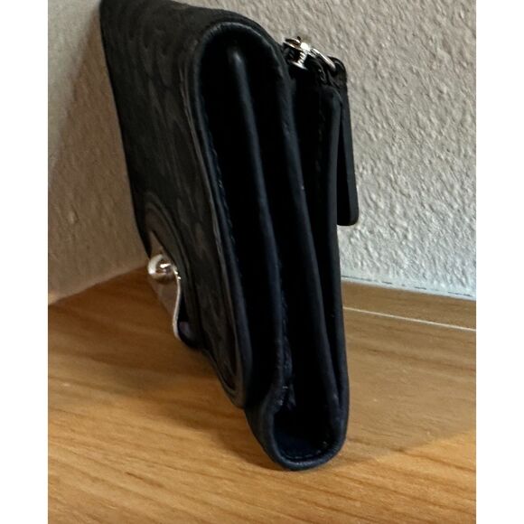 COACH KRISTEN BLACK Signature Op Art Design Long Wallet EUC - Picture 3 of 9